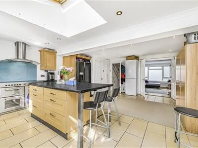 Nightingale Road, CR2 - Photo 5