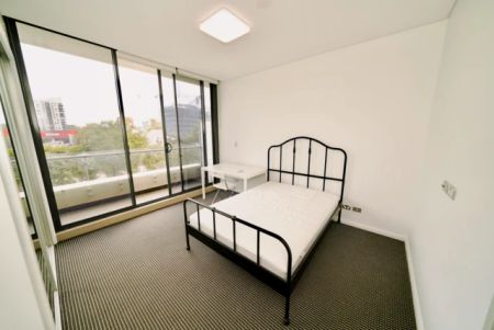 1 Bindon Pl, Sydney - Photo 4