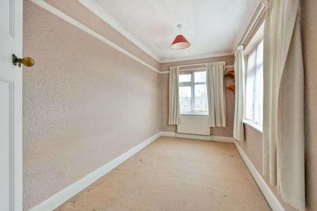 Hall Road, Isleworth, TW7 - Photo 2