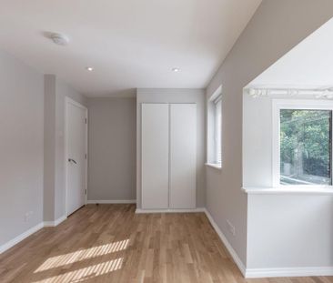 2 bedroom ground floor flat to rent - Photo 6