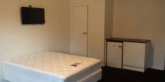 Fully Furnished studio room. - Photo 3