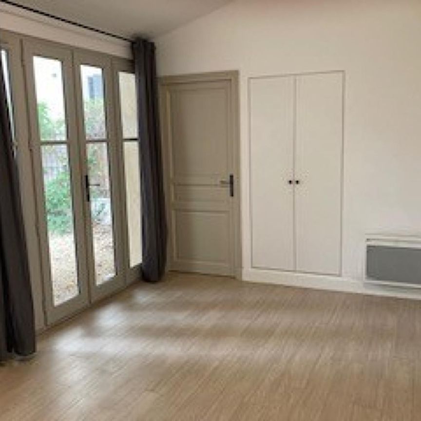 location Appartement F3 DE 59.21m² À AVIGNON - Photo 1