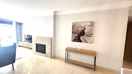 Ground Floor Apartment in Marbella - Photo 2