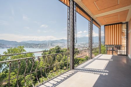 ELEGANTE APPARTAMENTO DI 5.5 LOCALI CON SPETTACOLARE VISTA LAGO - Foto 3