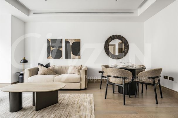 2 Lucan Place, London - Photo 1