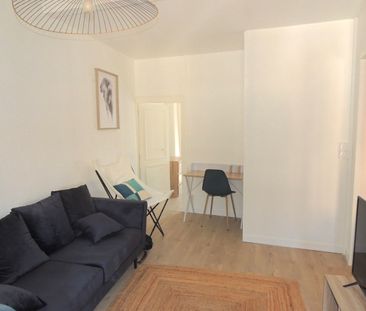 Location Appartement 2 pièces 48m² BOURG DE PEAGE 26300 - Photo 2