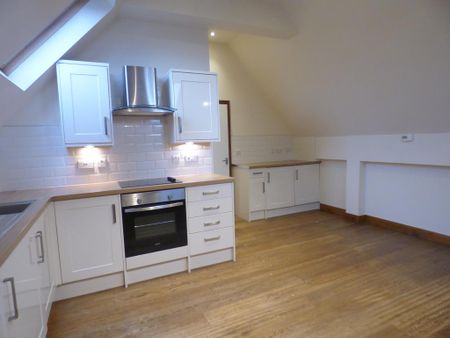 1 bedroom flat to rent - Photo 2