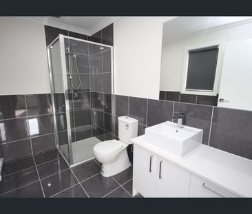 A Low Maintenance Lifestyle! - Photo 5