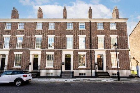 4 bedroom terraced house to rent - Photo 3