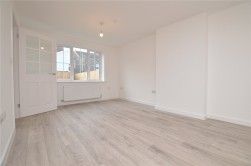 3 Bed Property To Rent - Photo 1