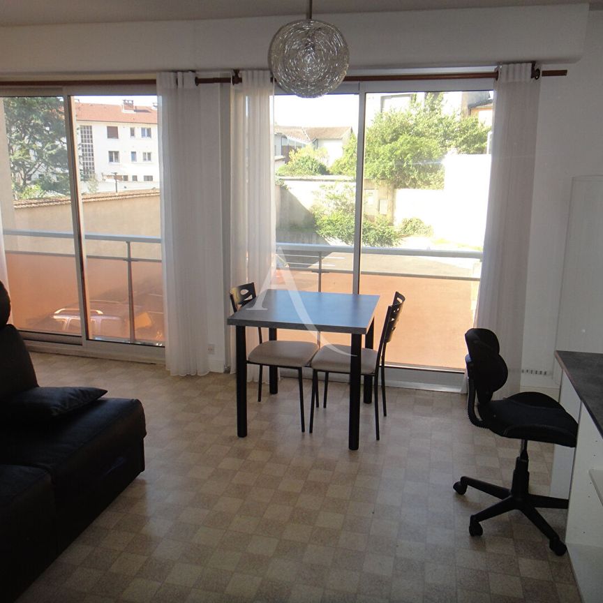 Location Appartement 1 pièce 28m² - Photo 1