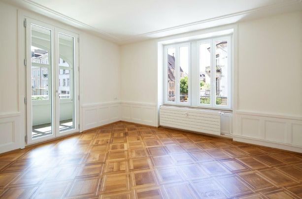 3.5-room old building apartment in Gundeli - Foto 1