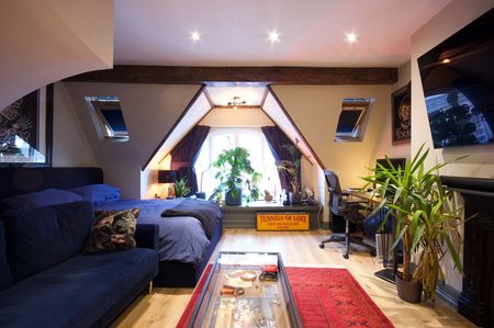 1 Bed Flat, Bateman Street, W1D - Photo 5