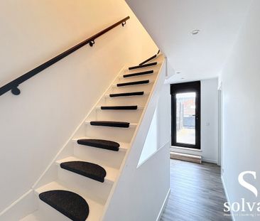 Gerenoveerde woning met 3 slaapkamers in Drongen met kwalitatieve a... - Photo 4