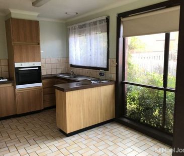 3/17 Moresby Avenue, BULLEEN - Photo 1