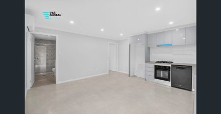 Modern & Luxurious Home. - Photo 5