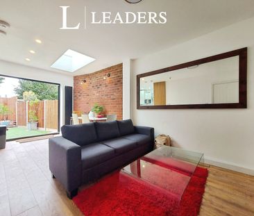 1 bedroom room to rent Hedingham Road, Dagenham, RM8 - Photo 6