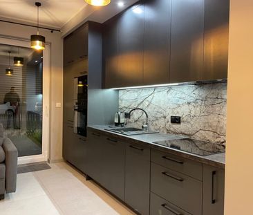 Funkcjonalne mieszkanie z ogrodem i MP 50.9 m² - Фото 2