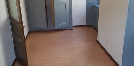 Appartement de 3 pièces au 1er étage - Photo 2
