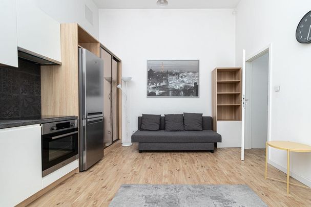 Klimatyczna kawalerka w centrum Krakowa 30 m² - Photo 1