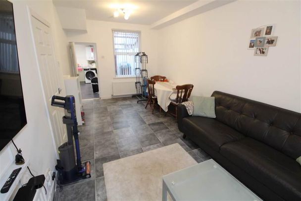 11 Ulsterdale Street, Belfast, BT5 5BT - Photo 1