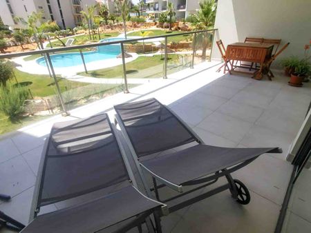 Apartamento T1 para Arrendamento Anual na Praia da Rocha - Photo 5