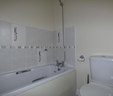 3 bedroom house to rent - Photo 6