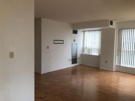 For Lease - 335 Webb Drive Unit# 804, Mississauga, Ontario - Photo 4