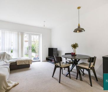 2 bedroom semi-detached house to rent - Photo 6