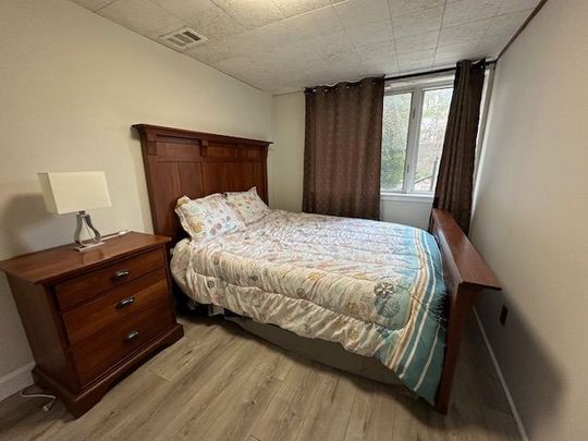 For Lease - 33 Wycliffe Crescent, Toronto, Ontario - Photo 1