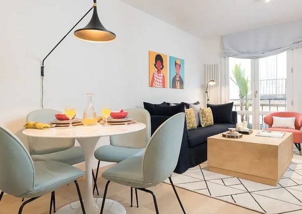 Calle del Amor de Dios, Madrid, Community of Madrid 28014