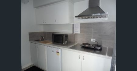 Fully Furnished Studio in the Heart of Melbourne CBD - Photo 3