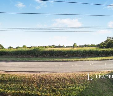 2 bedroom mid-terrace to rent Hardy Barn, DE75 - Photo 5