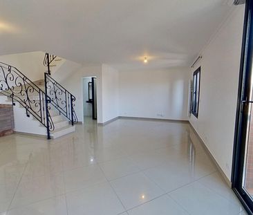 Location Appartement 4 pièces 83m² - Photo 1