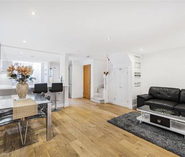 Telegraph Place, London, E14 9XD - Photo 1