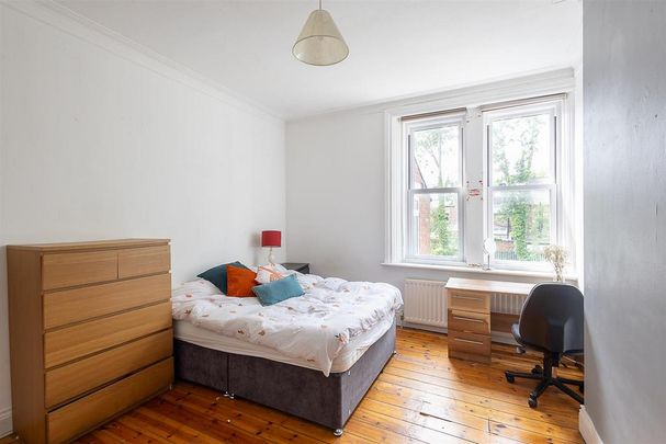 5 bedroom house to rent - Photo 1