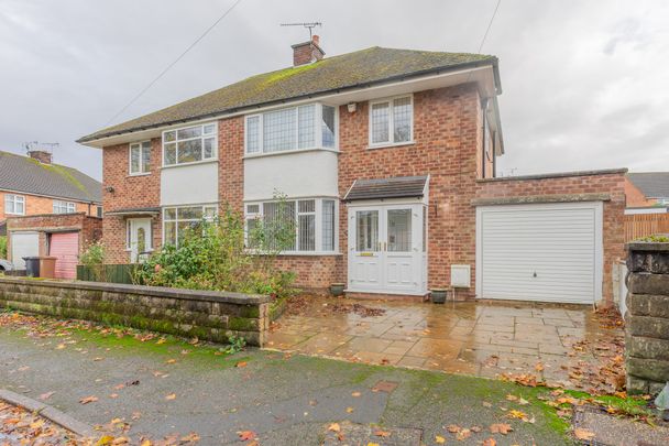 3 bedroom house to rent Overlea Drive, Penarlag, Glannau Dyfrdwy, CH5 - Photo 1