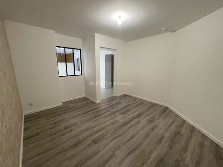 Location Appartement 4 pièces 147 m2 à Le Mans - Photo 4