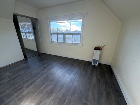 For Lease - 515 Warden Avenue Unit# #Upper, Toronto, Ontario - Photo 3