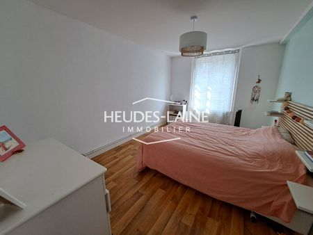 Location Appartement 3 pièces 76m² AVRANCHES 50300 - Photo 3
