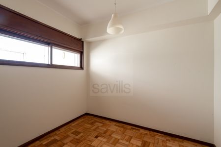 Apartamento T3+1 Rua da Alegria com varanda - Photo 3