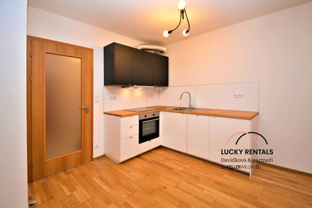 Pronájem bytu 1+kk 38 m² - Photo 3