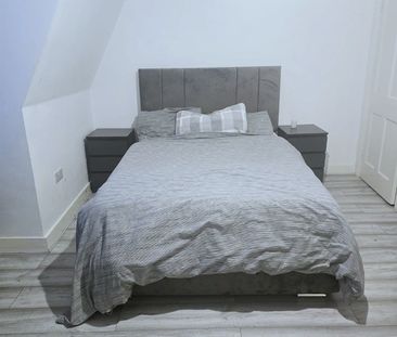 Room in a Shared Flat, South Norwood, SE25 - Photo 5