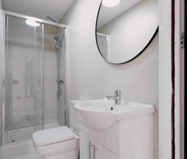 3 Beds 7 Baths - Photo 6