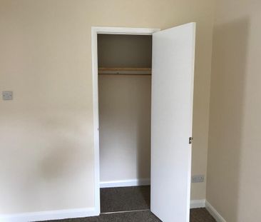 2 bedroom bungalow to rent - Photo 3