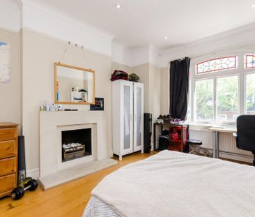 3 bedroom maisonette to rent - Photo 4