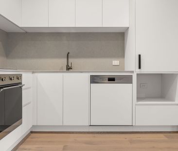 Live your best city life - Close to everything! - Photo 2