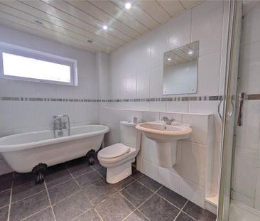 3 bedroom semi-detached house to rent - Photo 6