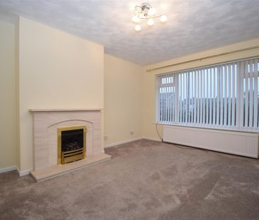 Mapplewell Drive, Ossett - Photo 2