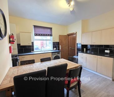 4 Bedroom Student Houses - Photo 1